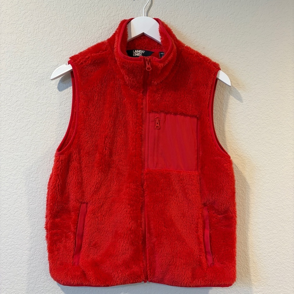 Lands’ End Women’s Red Fleece Front Zip Vest - XS-P